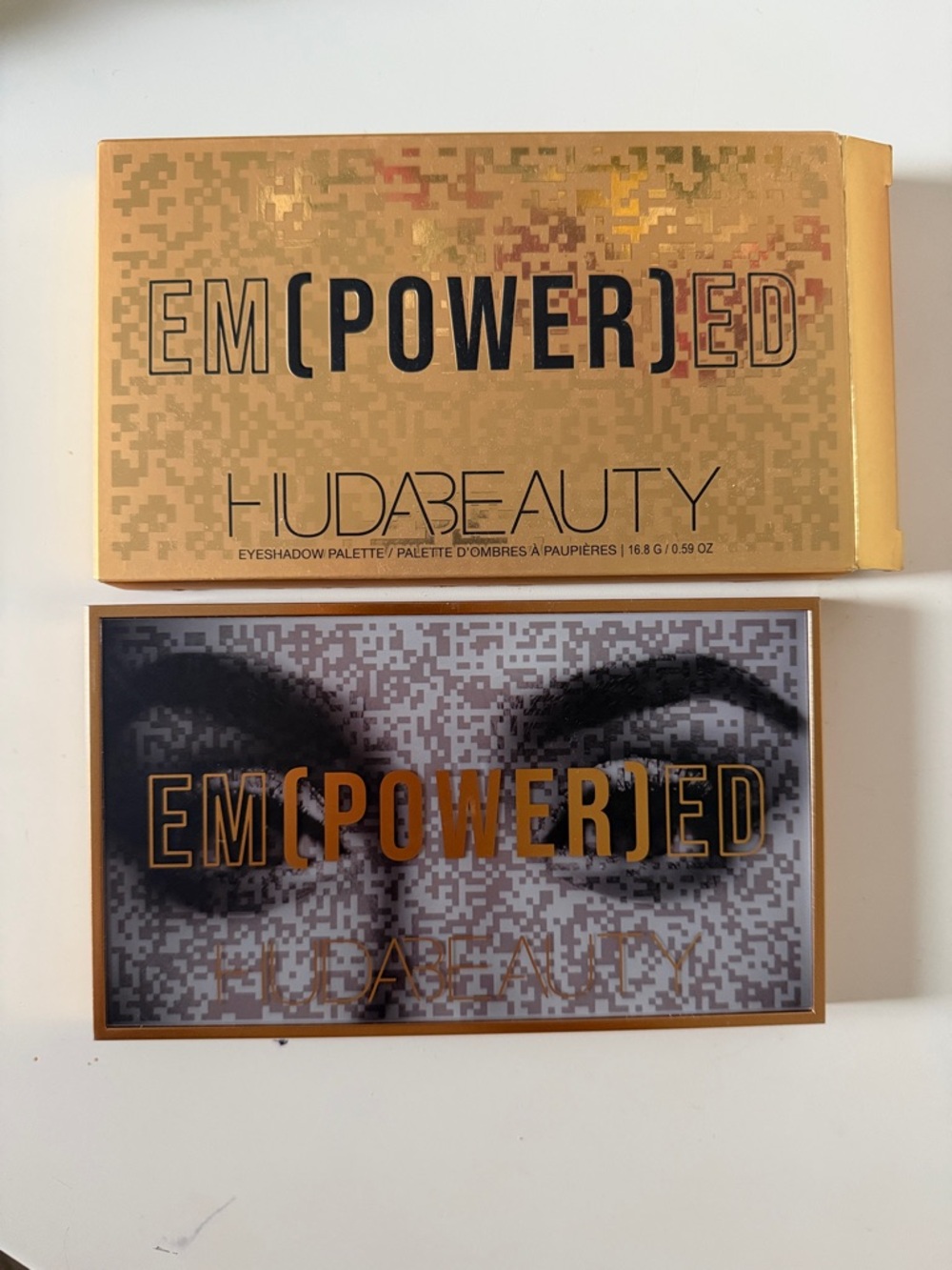 HUDA BEAUTY Em(Power)ed Eyeshadow Palette - Gold